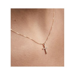 Cadena+cruz Diamantes 0.06qt