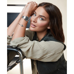 Reloj Viceroy Mujer colección Laura Escanes caja de acero con doble bisel en acero e Ip negro 45000-53