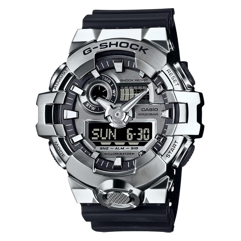 Reloj Casio G-Shock GM-700-1AER Acero y Resina Negra 20 Bar