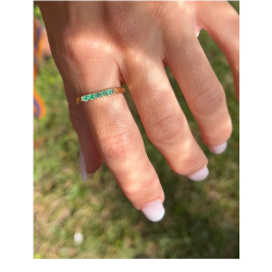 Anillo para mujer Doubler Esmeralda de oro amarillo 9k – BEA SOLDADO (Talla 17)