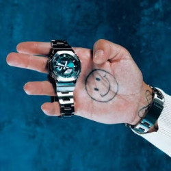 Reloj G-Shock GM-2110D-3A1 Acero Verde 20 ATM