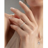 Anillo Mujer Plata de Ley Cruz con Circonitas y Baguettes Blancas Baño de Rodio