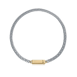 Collar Abraham Mateo de Cadena de Acero con Placa IP Dorado y Líneas Limpias
